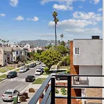 Hollywood Sign View 3Bdr Luxury Townhouse In Hollywood Area